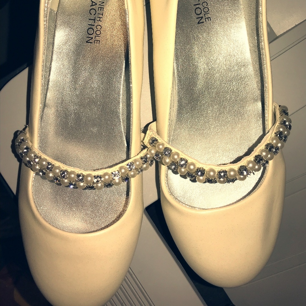 Kenneth Cole - Girls Jeweled, Flat Dress Shoes